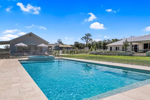 Luxury Hunter Valley Estate - Accommodation Main Beach 1