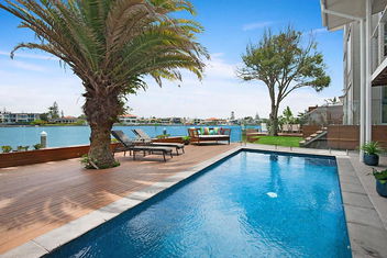 Main River Magic with Accommodation Main Beach