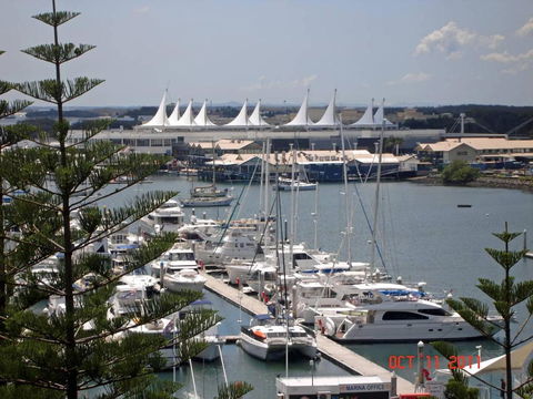 Main Beach Waterfront Apartment - Accommodation Main Beach 0