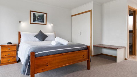 Marsden Court Apartments Now Incorporating Marsden Court And Sharonlee Strahan Villas - Accommodation Main Beach 3