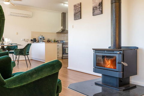 McGill Vineyard Barossa - Accommodation Main Beach 1
