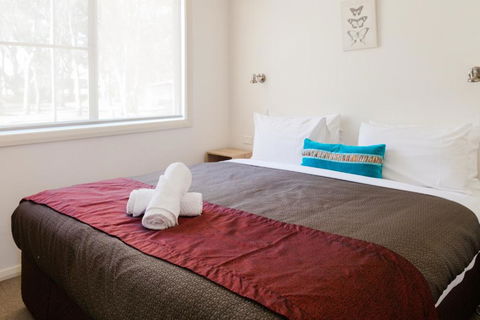 McLean Beach Holiday Park - Accommodation Main Beach 3