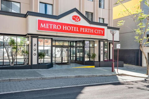 Metro Hotel Perth City - Accommodation Main Beach 0