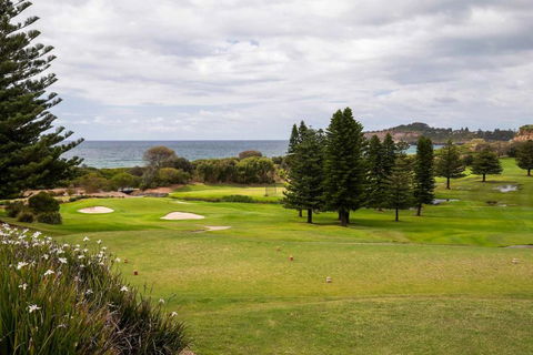 Mona Vale Surf To Tee - Accommodation Main Beach 2