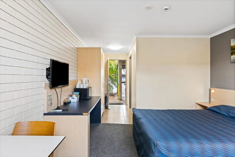 Morayfield Tavern - Accommodation Main Beach 0