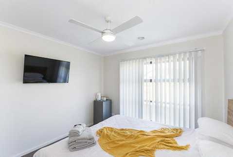 Morview Holiday Homes-Elephant - Accommodation Main Beach 2