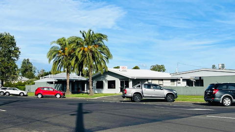 Motel Myall - Accommodation Main Beach 1