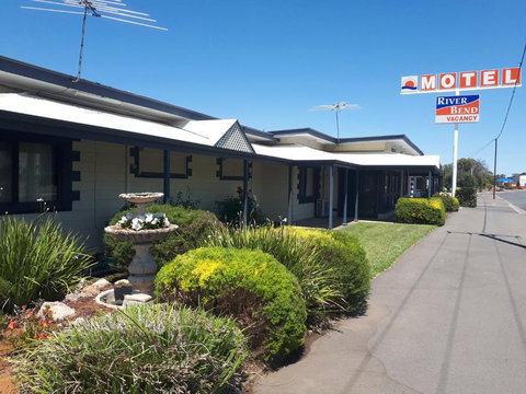 Motel Riverbend - Accommodation Main Beach 0