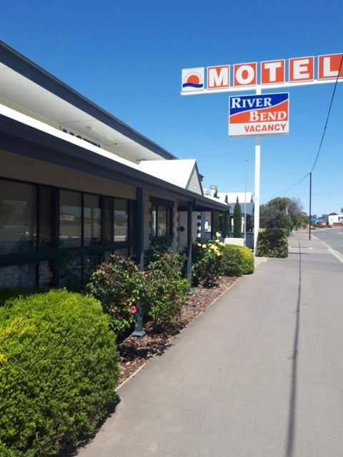 Motel Riverbend - Accommodation Main Beach 1