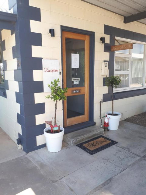 Motel Riverbend - Accommodation Main Beach 3