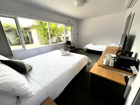 Mount Beauty Motor Inn - Accommodation Main Beach 0