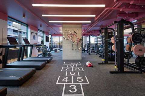 Moxy Sydney Airport - Accommodation Main Beach 3