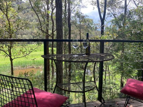 Nature Retreat & Artists Studio 90mins From Sydney - Accommodation Main Beach 0