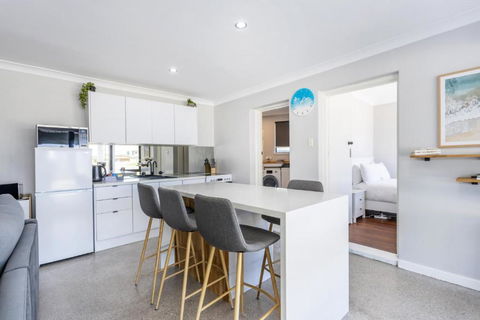 Nautical Nook - EXECUTIVE ESCAPES - Accommodation Main Beach 3