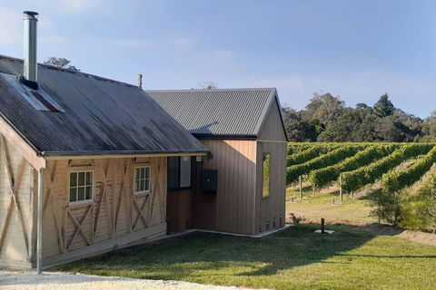 NEST- Luxury Vineyard Accommodation - Accommodation Main Beach 0