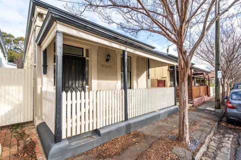 Netley Cottage Eastwood - Accommodation Main Beach 3