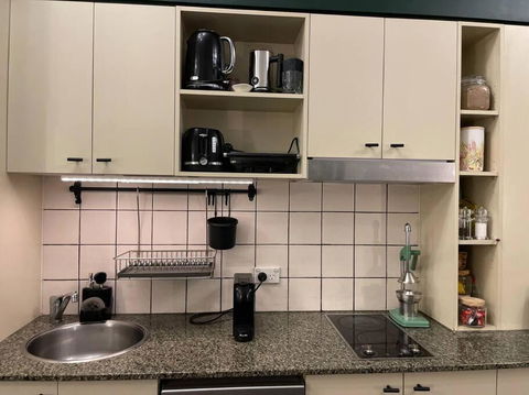Neutral Bay Studio - Accommodation Main Beach 3