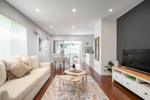 NEW Furnish, 3 Min SYD Airport, 1 Min Walk Beach - Accommodation Main Beach 3