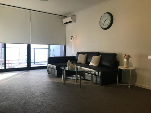 New Luxurious Skyview 2Bedroom Apartment Liverpool - Accommodation Main Beach 3