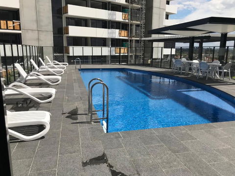 New Luxurious Skyview 2Bedroom Apartment Liverpool - Accommodation Main Beach 2