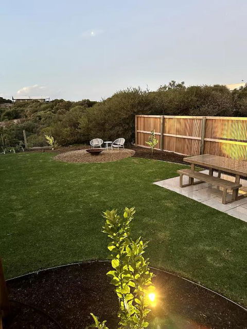 NEW Magpie Sands - 3 Bedroom Home - Downstairs Only, 1 Min Walk To Aldinga Beach - Accommodation Main Beach 0