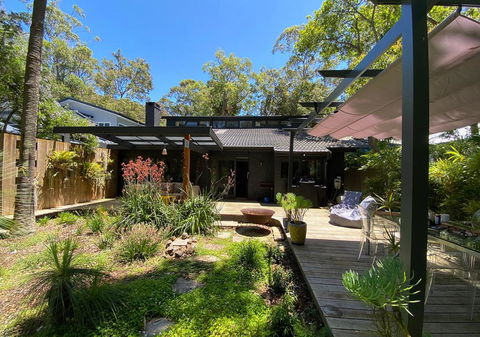 NEW Serene Modern Oasis - Accommodation Main Beach 0