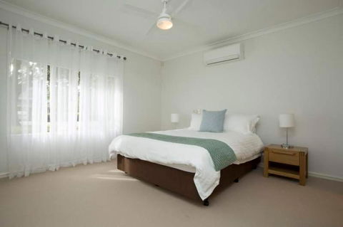 Mt Pleasant Short Stay - Accommodation Main Beach 0