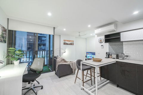 Next To Royal Hospital And Mel Uni 1br - Accommodation Main Beach 0