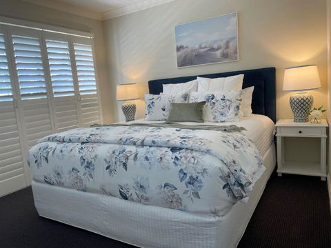 Oaks Pacific Blue 349 Fantastic Pool - Accommodation Main Beach 1
