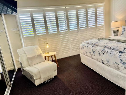 Oaks Pacific Blue 349 Fantastic Pool - Accommodation Main Beach 2