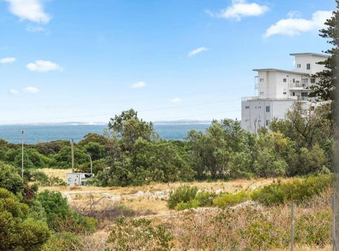 North Coogee Escape 2B2B - Accommodation Main Beach 0