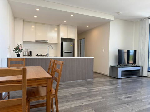 Nice And Clean Apartment With Free Netflix And Parking - Accommodation Main Beach 0
