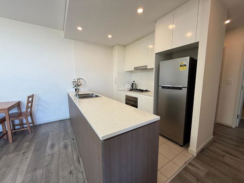 Nice And Clean Apartment With Free Netflix And Parking - Accommodation Main Beach 3