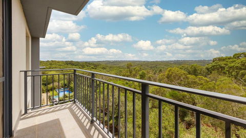 Oaks Sydney North Ryde Suites - Accommodation Main Beach 3