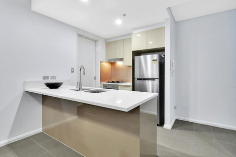 North Sydney Corporate Apartment MIL2251106 - Accommodation Main Beach 3