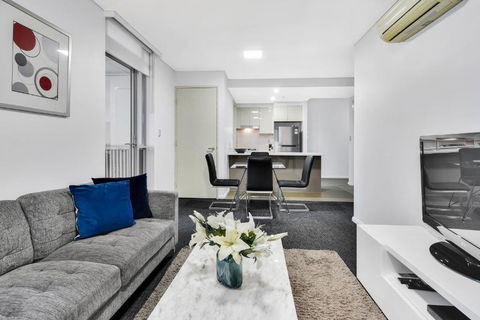 North Sydney Corporate Apartment MIL2251106 - Accommodation Main Beach 0