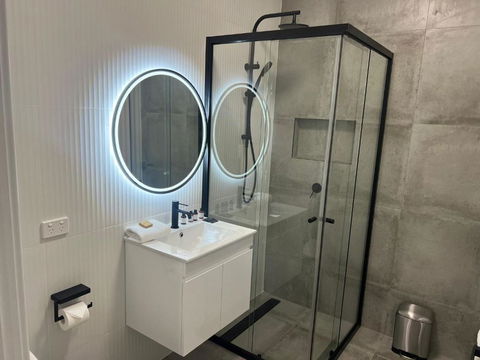 Northcott Lodge - Accommodation Main Beach 3