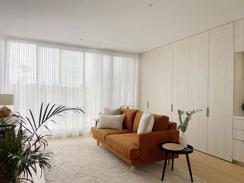 Oakview On Main - Accommodation Main Beach 1
