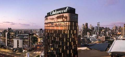 Oakwood Premier Melbourne - Accommodation Main Beach 0