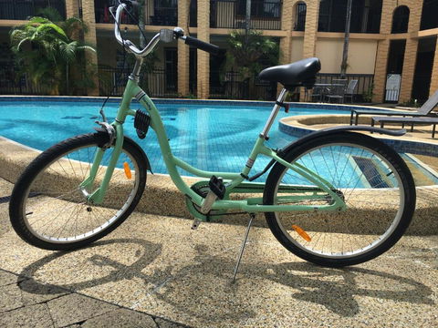 Oasis Inn Apartments - Accommodation Main Beach 3