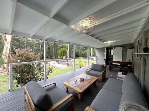Oasis On The Park - Accommodation Main Beach 0