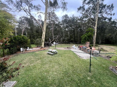 Oasis On The Park - Accommodation Main Beach 3