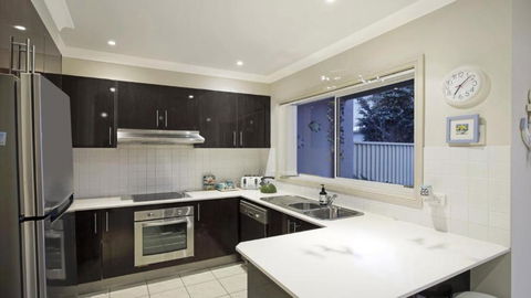 Ocean Beach Holiday House - Accommodation Main Beach 3