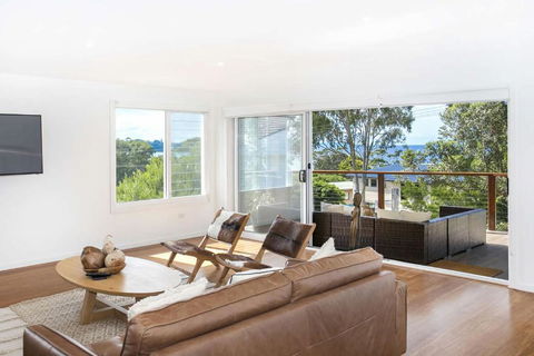 Ocean Blue - Accommodation Main Beach 2