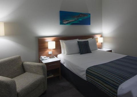 Ocean Centre Hotel - Accommodation Main Beach 3