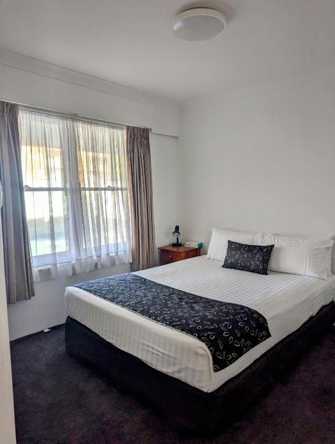 Ocean Drive Motel - Accommodation Main Beach 3