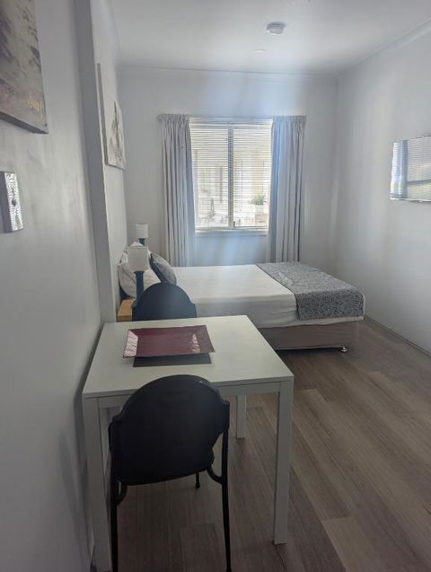 Ocean Drive Motel - Accommodation Main Beach 1