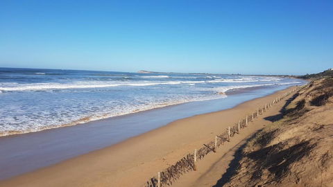 Ocean Grove Chalet - Accommodation Main Beach 1