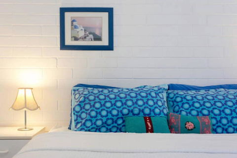 Ocean Harbour Views - Accommodation Main Beach 1