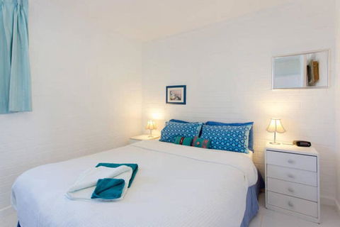 Ocean Harbour Views - Accommodation Main Beach 0
